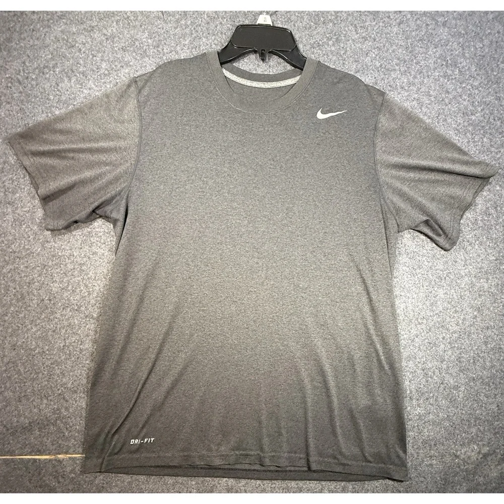 Nike Dri-Fit Athletic T-Shirt Gray‎ Size M